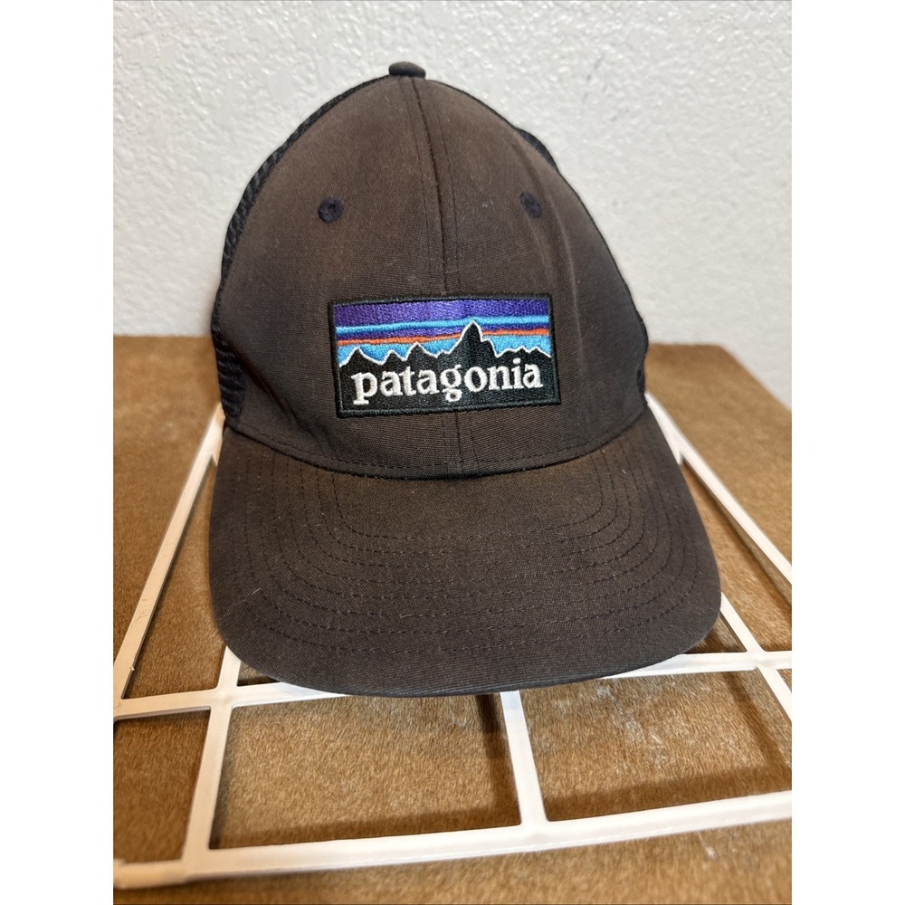 Patagonia Hat Cap Snap Back Adjustable Mesh Brown Trucker